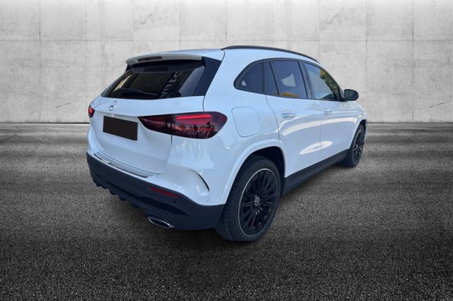MERCEDES-BENZ GLA 250 E HYBRID EQ AMG LINE PREMIUM - foto 3