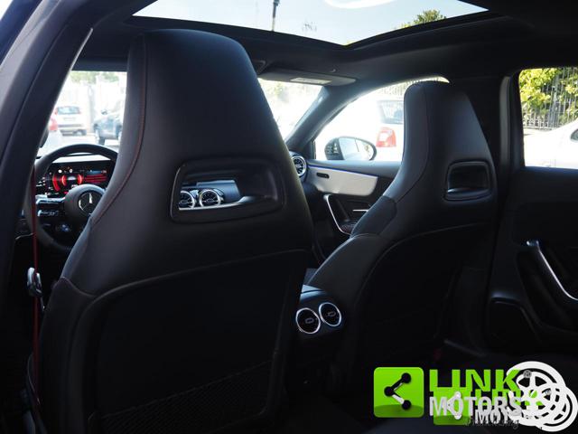 MERCEDES-BENZ A 35 AMG PREMIUM PLUS - foto 40