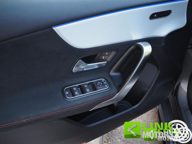 MERCEDES-BENZ A 35 AMG PREMIUM PLUS - foto 28