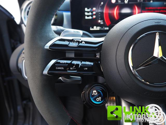 MERCEDES-BENZ A 35 AMG PREMIUM PLUS - foto 33