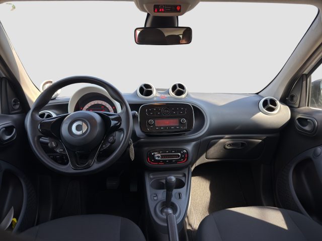SMART FORFOUR FORFOUR EQ YOUNGSTER - foto 12