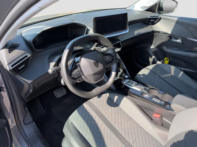 PEUGEOT 208 208 HYBRID 100 E-DCS6 ALLURE - foto 9