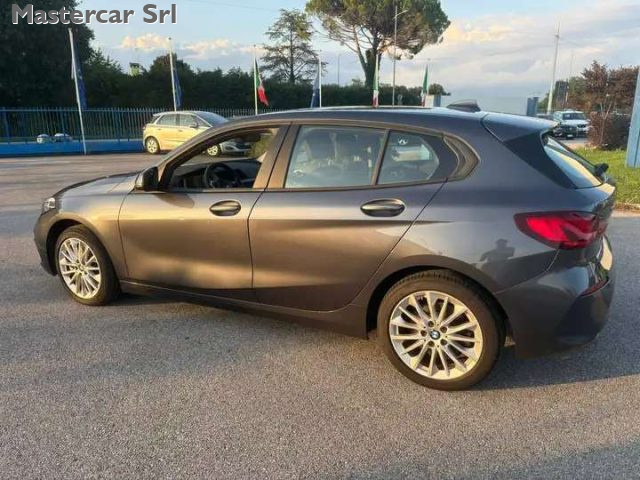 BMW 120 SERIE 1 F40 120D XDRIVE BUS ADVA - foto 4