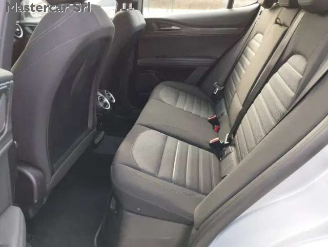 ALFA ROMEO STELVIO STELVIO MY23 2.2 TD SUPER Q4 210 - foto 11