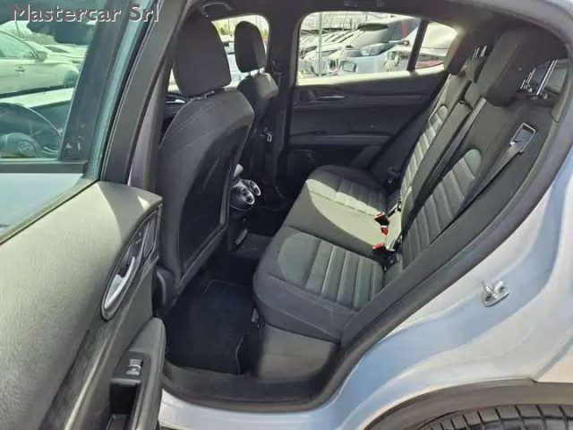 ALFA ROMEO STELVIO STELVIO MY23 2.2 TD SUPER Q4 210 - foto 11