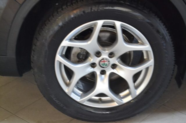 ALFA ROMEO STELVIO 2.2 TURBODIESEL 190 CV AT8 Q4 BU - foto 5