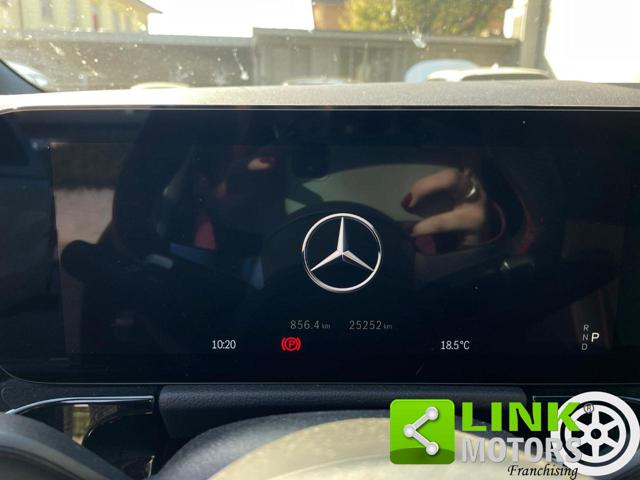 MERCEDES-BENZ GLA 180 D AUTOMATIC AMG LINE ADVANCED PL - foto 9