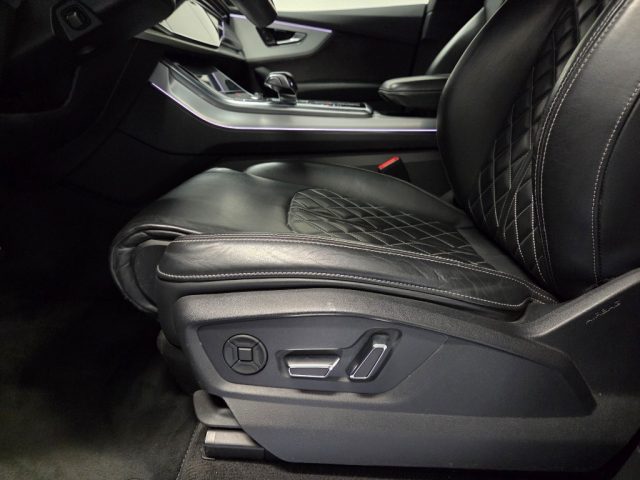 AUDI Q8 55 TFSI QUATTRO SLINE IVA ESPOST - foto 11