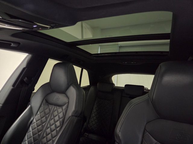 AUDI Q8 55 TFSI QUATTRO SLINE IVA ESPOST - foto 14
