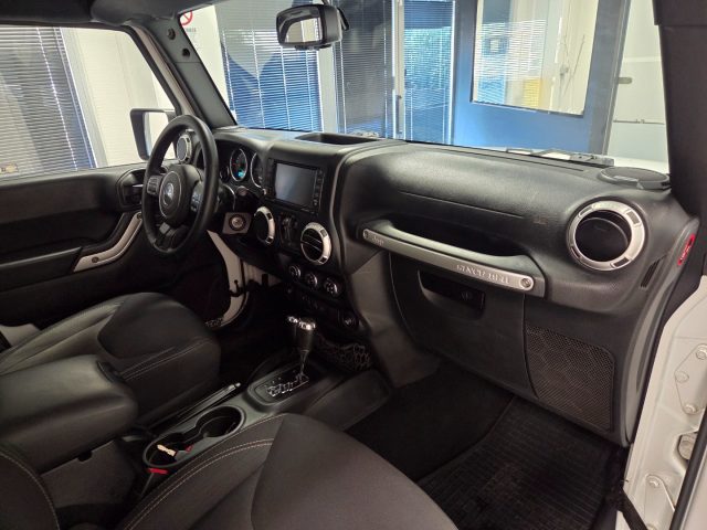 JEEP WRANGLER UNLIMITED 2.8 CRD DPF RUBICON - foto 10