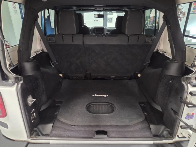 JEEP WRANGLER UNLIMITED 2.8 CRD DPF RUBICON - foto 12