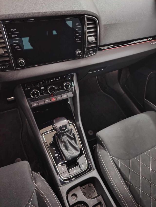 SKODA KAROQ 1.6 TDI SCR STYLE AUTOMATICA - foto 8