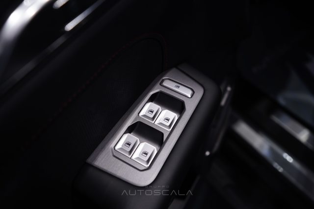 ICH-X K3 2.0 238CV GPL DCT 4WD - foto 9