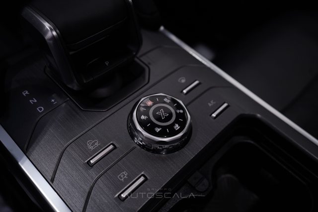 ICH-X K3 2.0 238CV GPL DCT 4WD - foto 19