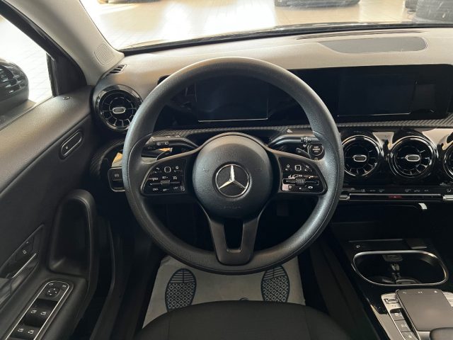 MERCEDES-BENZ A 180 D AUTOMATIC BUSINESS //BELL1SS1M - foto 9