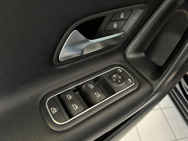 MERCEDES-BENZ A 180 D AUTOMATIC BUSINESS //BELL1SS1M - foto 19