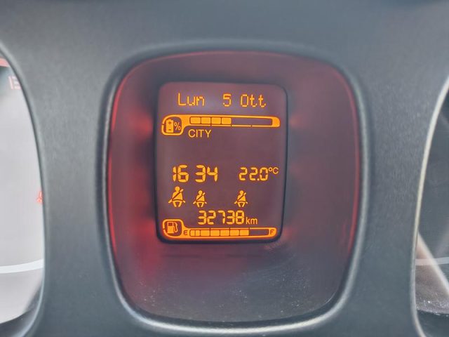 FIAT PANDA 1.0 HYBRID CITY LIFE NEOPATENTAT - foto 14