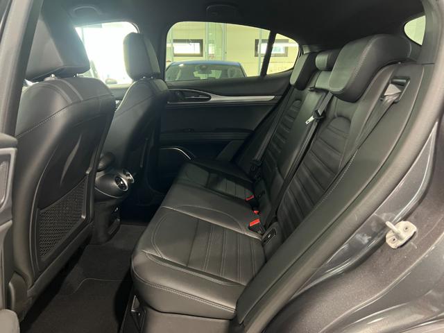 ALFA ROMEO STELVIO 2.2 TURBODIESEL 210 CV AT8 Q4 VE - foto 18