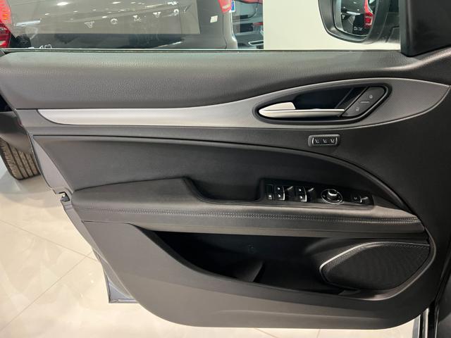 ALFA ROMEO STELVIO 2.2 TURBODIESEL 210 CV AT8 Q4 VE - foto 9