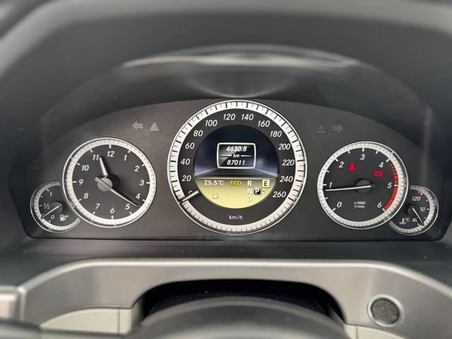 MERCEDES-BENZ E 220 CDI AVANTGARDE - SOLO 87.000 KM  - foto 28