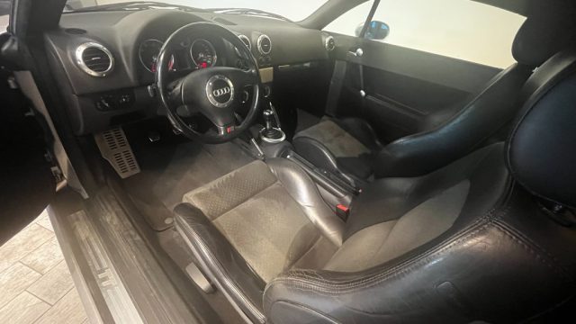 AUDI TT COUPÉ 1.8 T 20V 179 CV CAT - foto 7