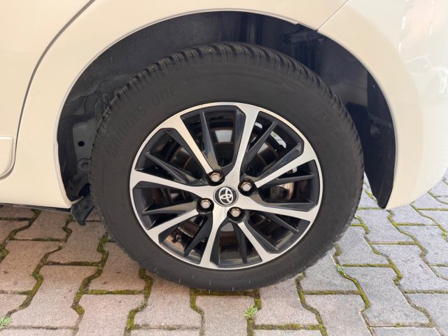 TOYOTA YARIS 1.5 5 PORTE ACTIVE - foto 7