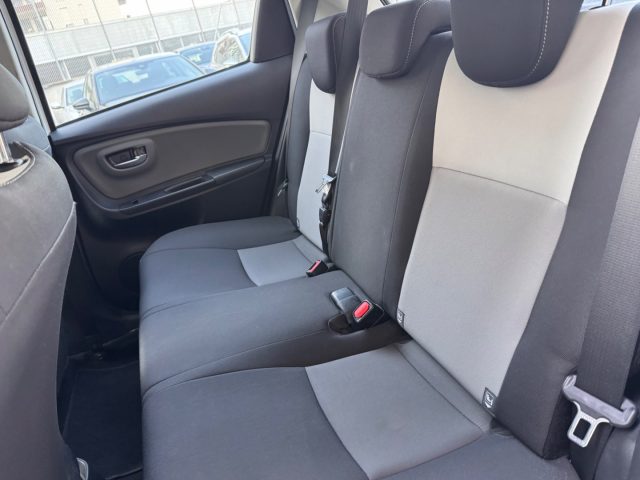 TOYOTA YARIS 1.5 5 PORTE ACTIVE - foto 10
