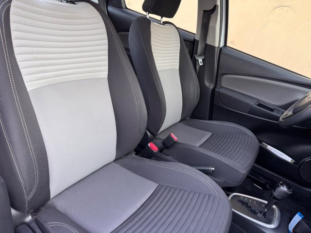 TOYOTA YARIS 1.5 5 PORTE ACTIVE - foto 13