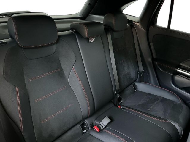 MERCEDES-BENZ GLA 180 D AUTOMATIC AMG LINE ADVANCED PL - foto 15