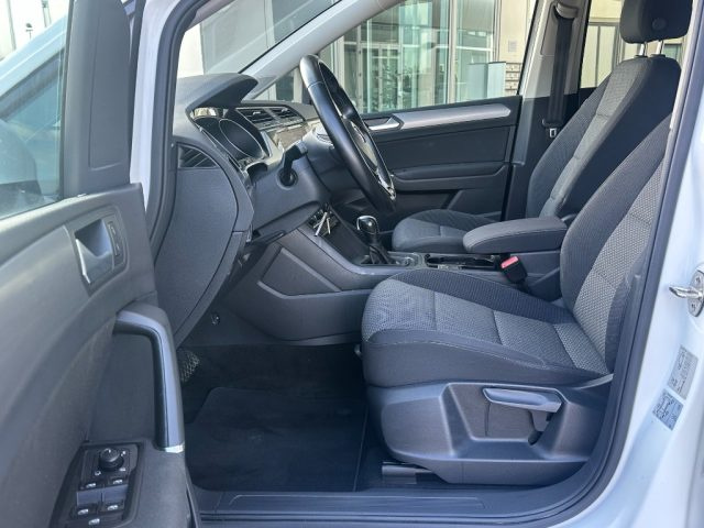 VOLKSWAGEN TOURAN 2.0 TDI SCR DSG 7POSTI BLUEMOTIO - foto 12