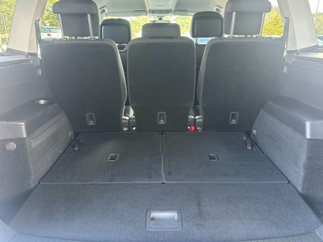 VOLKSWAGEN TOURAN 2.0 TDI SCR DSG 7POSTI BLUEMOTIO - foto 17