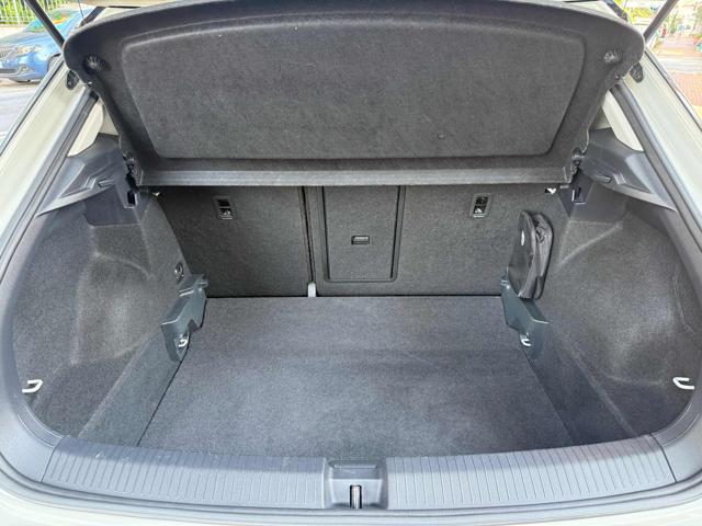 VOLKSWAGEN T-ROC 1.0 TSI LIFE - foto 17