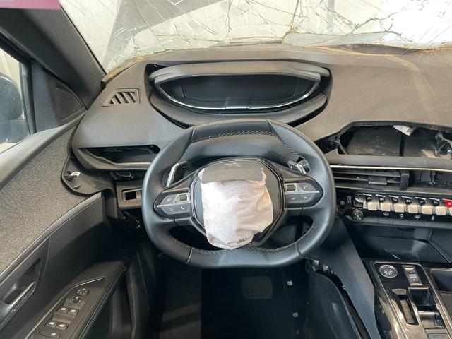 PEUGEOT 3008 HYBRID4 300CV E-EAT8 ALLURE PACK - foto 15