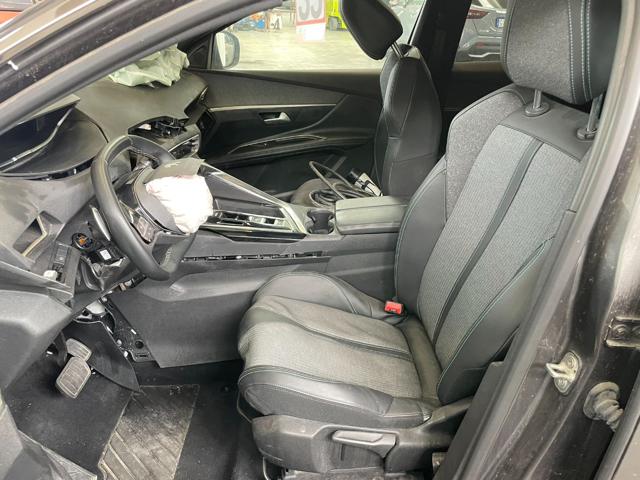 PEUGEOT 3008 HYBRID4 300CV E-EAT8 ALLURE PACK - foto 11