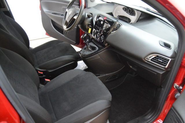 LANCIA YPSILON 0.9 TWINAIR 85 CV 5 PORTE METANO - foto 8