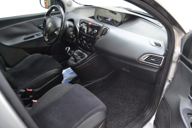 LANCIA YPSILON 0.9 TWINAIR 85 CV 5 PORTE S&S PL - foto 9