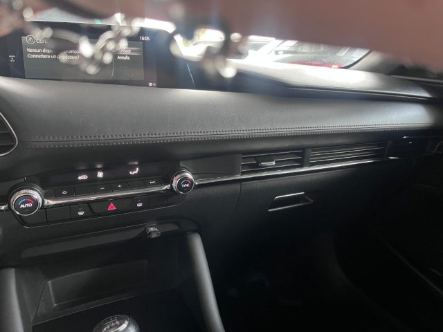 MAZDA 3 2.0L SKYACTIV-G M-HYBRID EXECUTI - foto 11