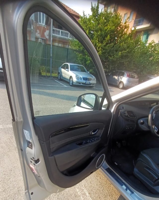 RENAULT SCENIC 1.5 DCI 110CV DYNAMIQUE - foto 17