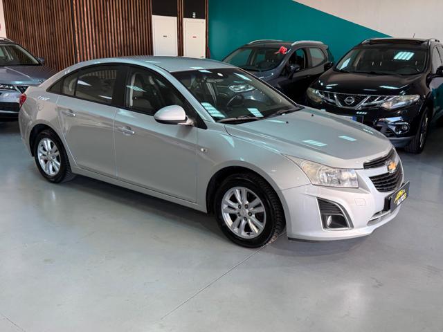 CHEVROLET CRUZE 1.7 DIESEL 4 PORTE LT*FINANZIABI - foto 6