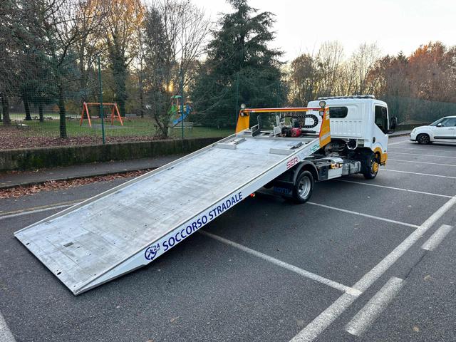 NISSAN CABSTAR 35.15 CARROATTREZZI SOCCORSO STR - foto 9