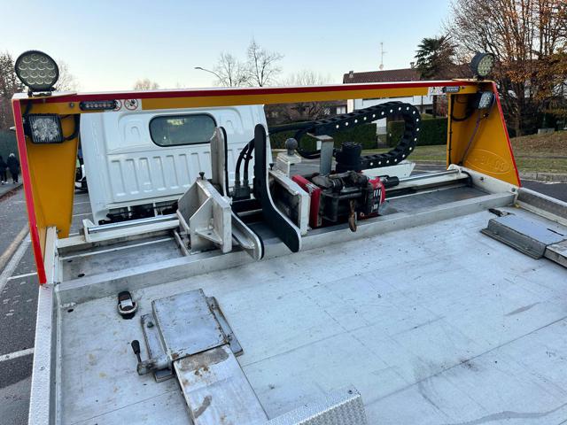 NISSAN CABSTAR 35.15 CARROATTREZZI SOCCORSO STR - foto 13