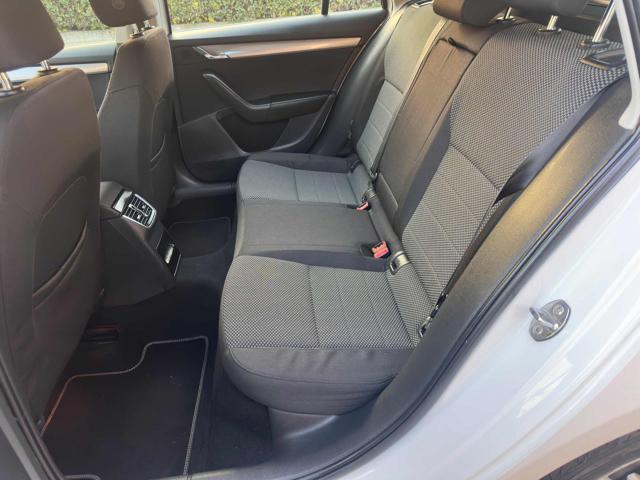 SKODA OCTAVIA 1.6 TDI CR 105 CV DSG WAGON ELEG - foto 18