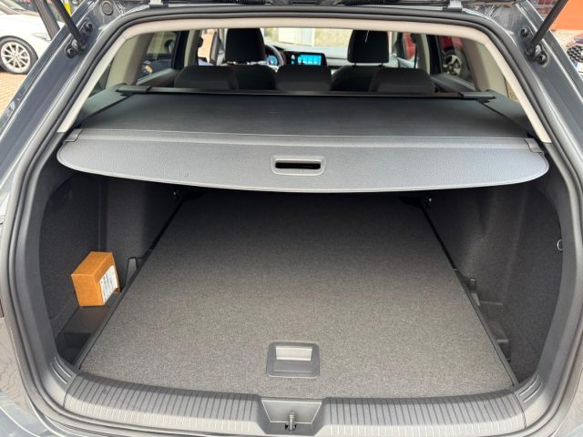 VOLKSWAGEN GOLF VARIANT 2.0 TDI 150 CV DSG SCR STYLE - foto 20
