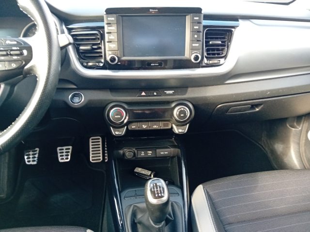 KIA STONIC 1.4 MPI ECOGPL URBAN - foto 15