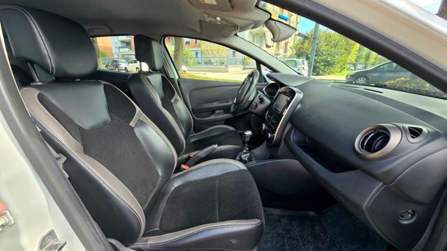 RENAULT CLIO 1.2 INTENS 75 CV OK NEOPATENTATI - foto 14