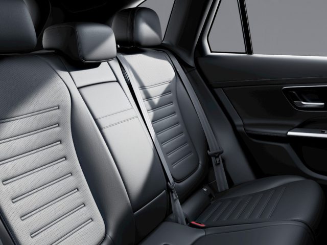 MERCEDES-BENZ GLC 220 D 4MATIC MILD HYBRID AMG LINE PR - foto 6