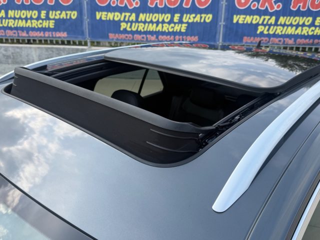 VOLKSWAGEN T-ROC R-LINE TETTO APRIBILE-GARANZIA - foto 13