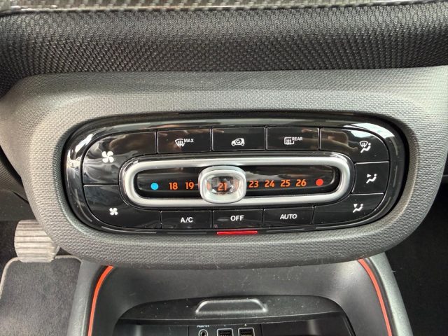SMART FORTWO EQ RACINGREEN (22KW) KIT BRABUS- - foto 17