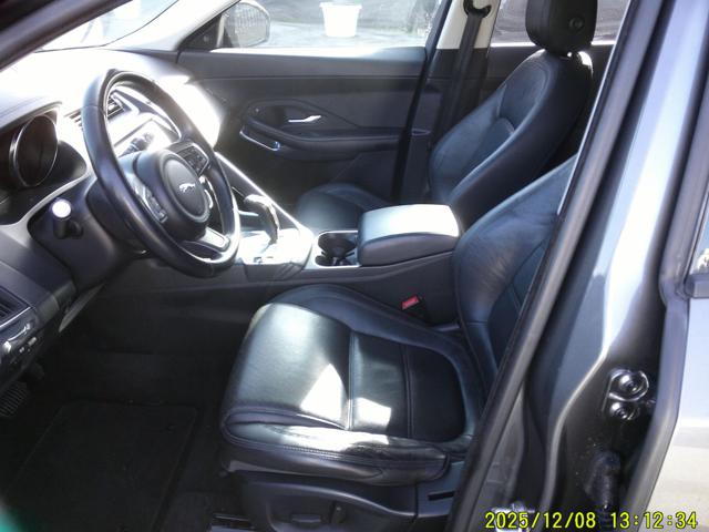 JAGUAR E-PACE 2.0D 150 CV R-DYNAMIC S - foto 10