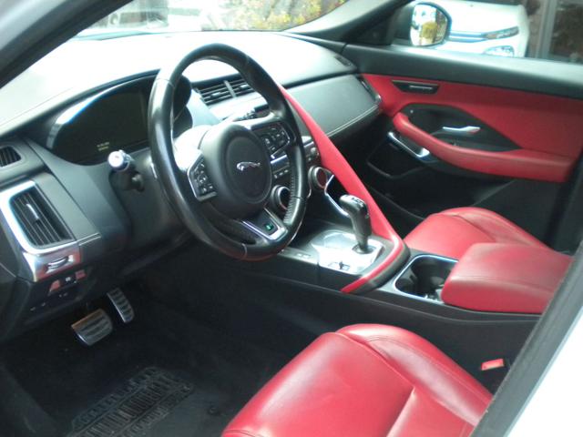 JAGUAR E-PACE 2.0D 180 CV AWD AUT. R-DYNAMIC H - foto 13